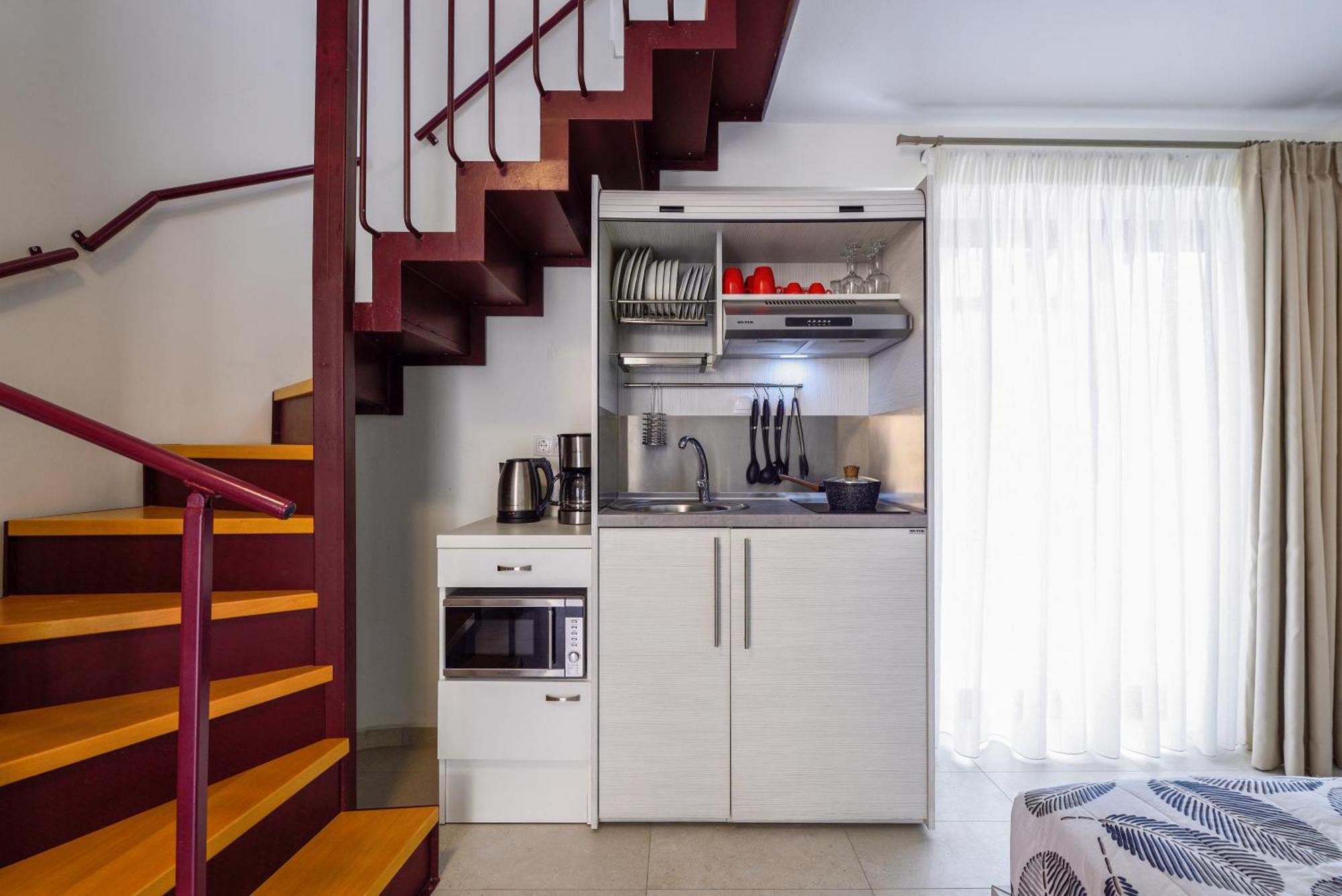 Elpiniki Luxury Rooms Nea Poteidaia Buitenkant foto